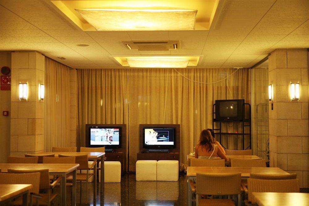 Azuline Hotel S'Anfora & Fleming (Adults Only) Sant Antoni de Portmany Екстериор снимка