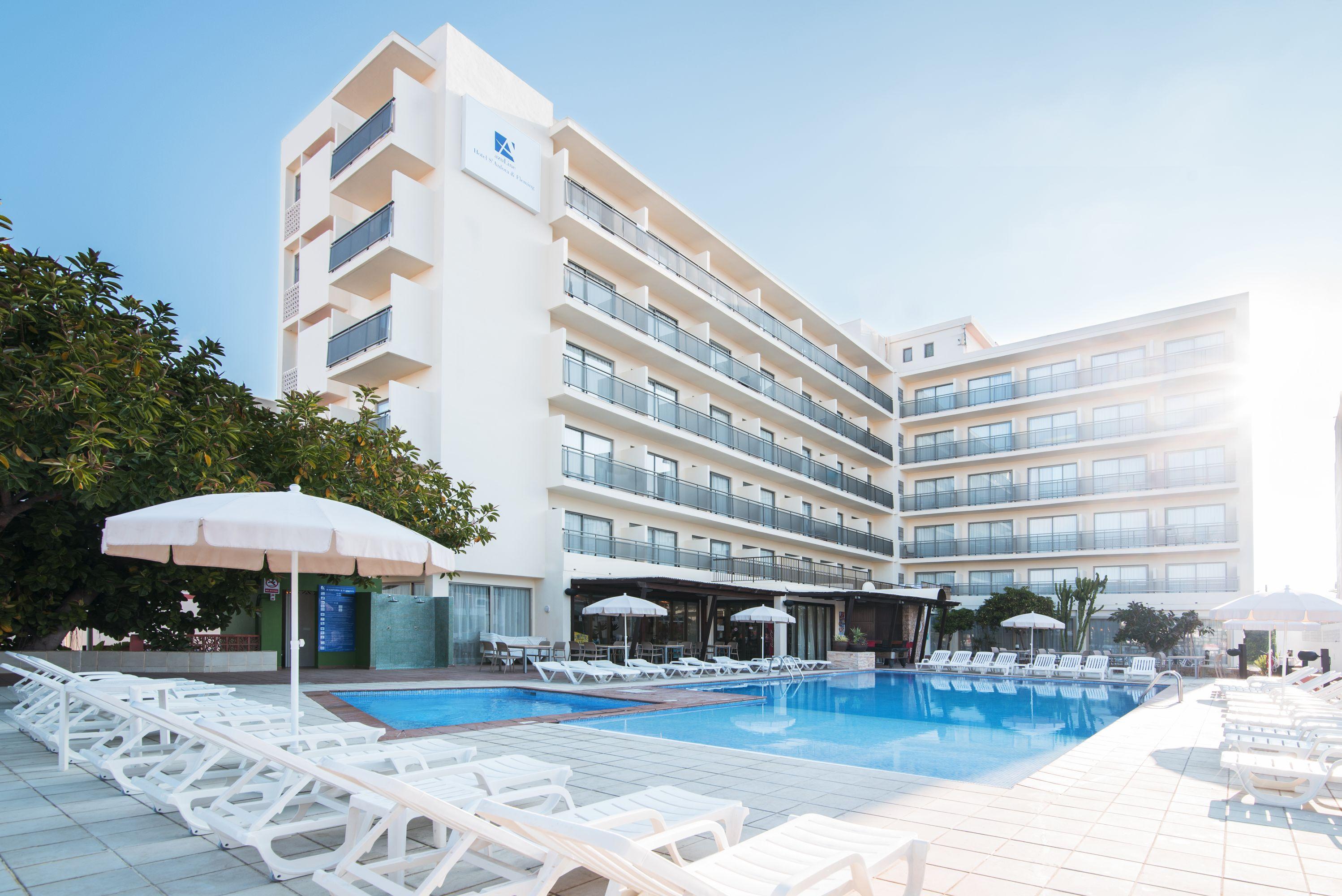 Azuline Hotel S'Anfora & Fleming (Adults Only) Sant Antoni de Portmany Екстериор снимка