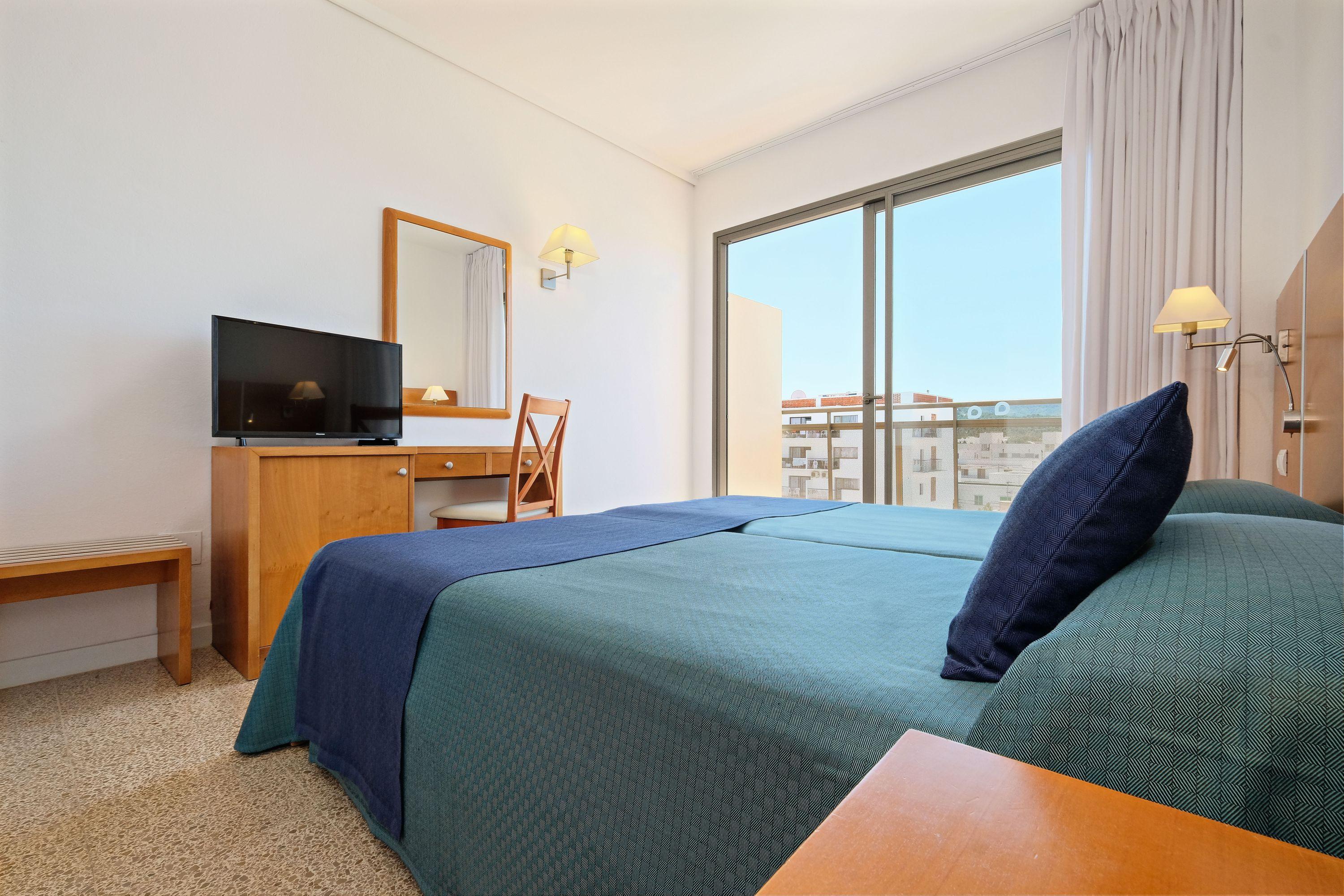 Azuline Hotel S'Anfora & Fleming (Adults Only) Sant Antoni de Portmany Екстериор снимка
