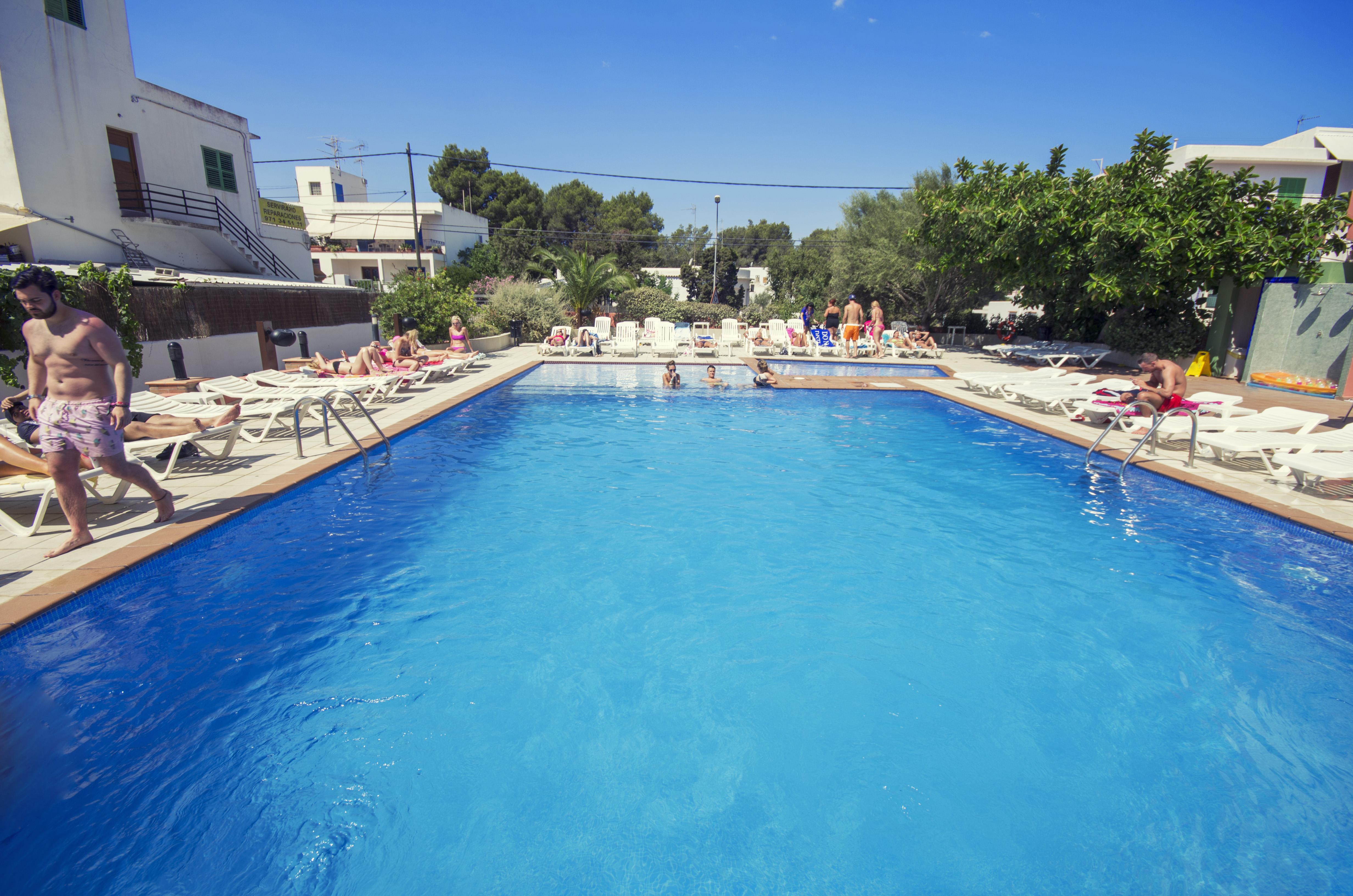 Azuline Hotel S'Anfora & Fleming (Adults Only) Sant Antoni de Portmany Екстериор снимка