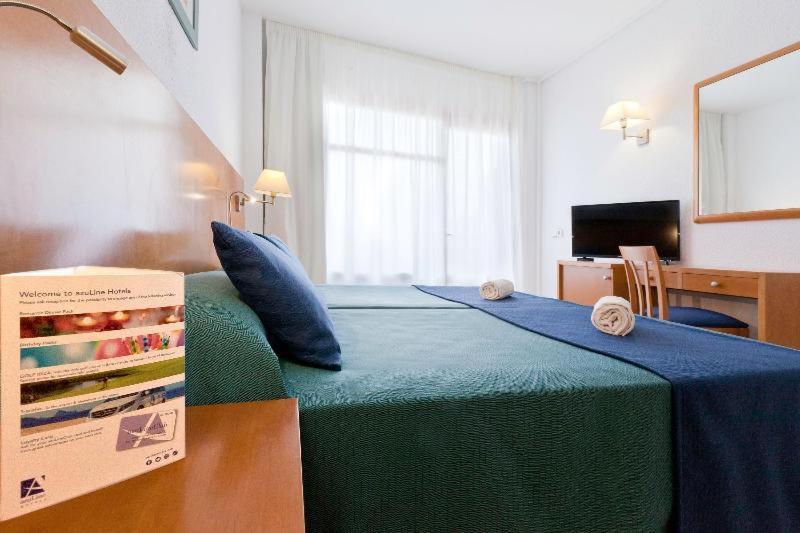 Azuline Hotel S'Anfora & Fleming (Adults Only) Sant Antoni de Portmany Стая снимка