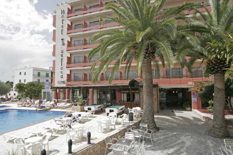 Azuline Hotel S'Anfora & Fleming (Adults Only) Sant Antoni de Portmany Екстериор снимка