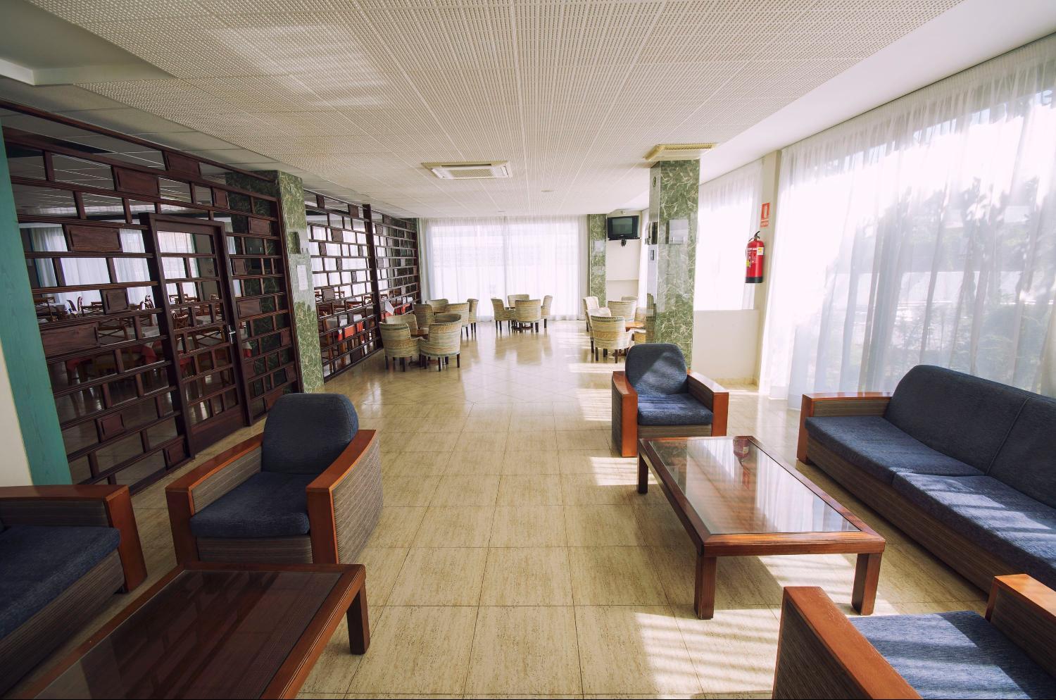 Azuline Hotel S'Anfora & Fleming (Adults Only) Sant Antoni de Portmany Екстериор снимка