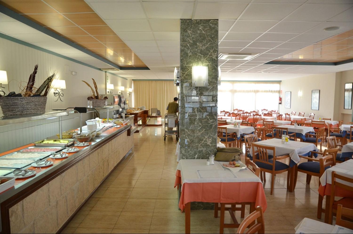 Azuline Hotel S'Anfora & Fleming (Adults Only) Sant Antoni de Portmany Екстериор снимка