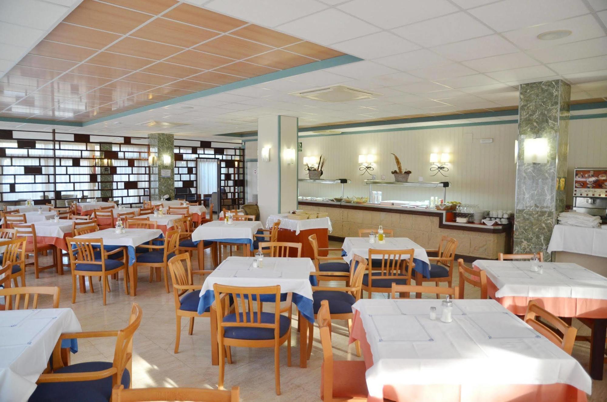 Azuline Hotel S'Anfora & Fleming (Adults Only) Sant Antoni de Portmany Екстериор снимка